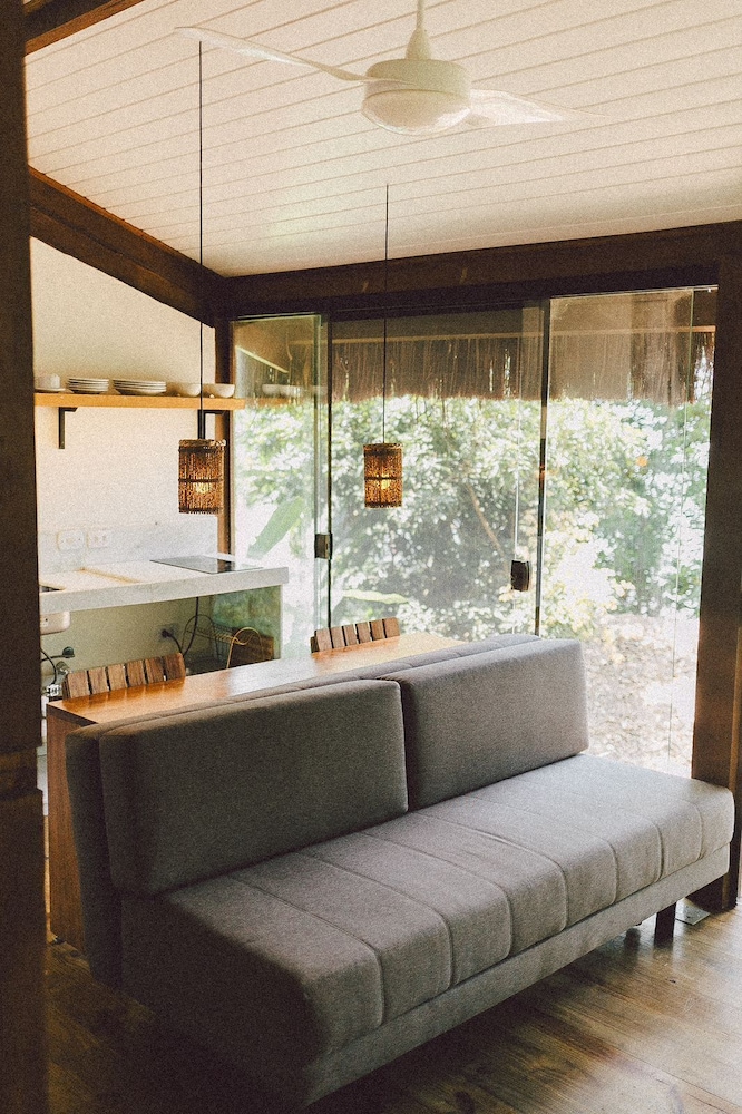 Casa Luz 54/73