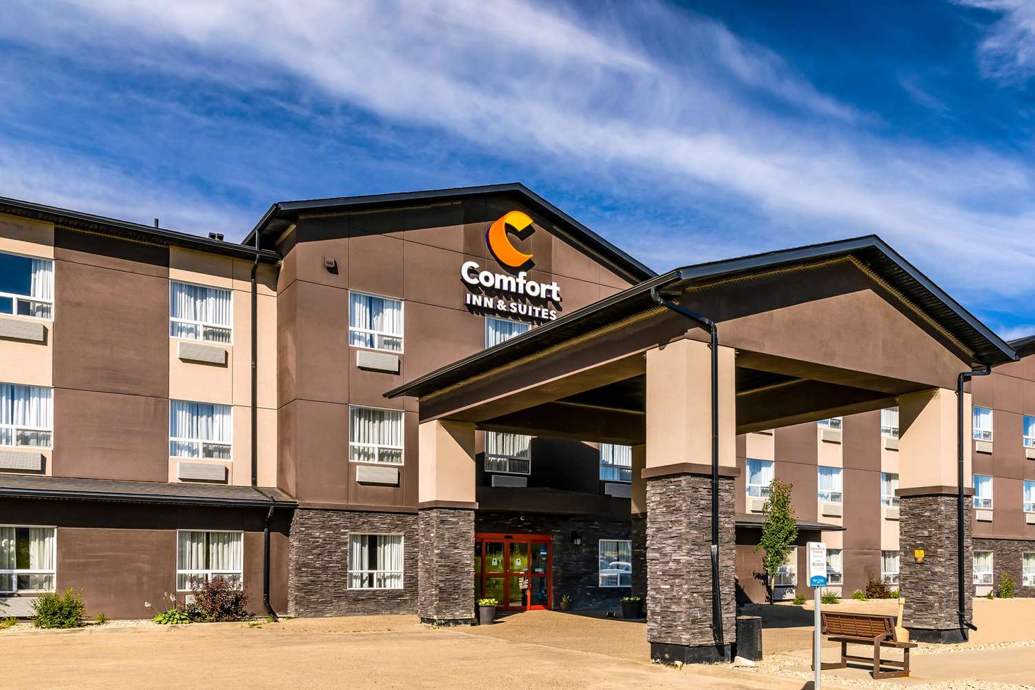 Comfort Inn & Suites Fox Creek 1/20