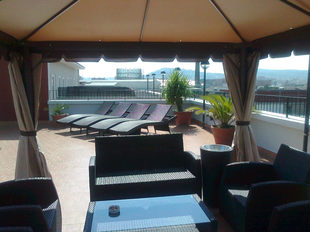 HOTEL TIEMPO 20/33