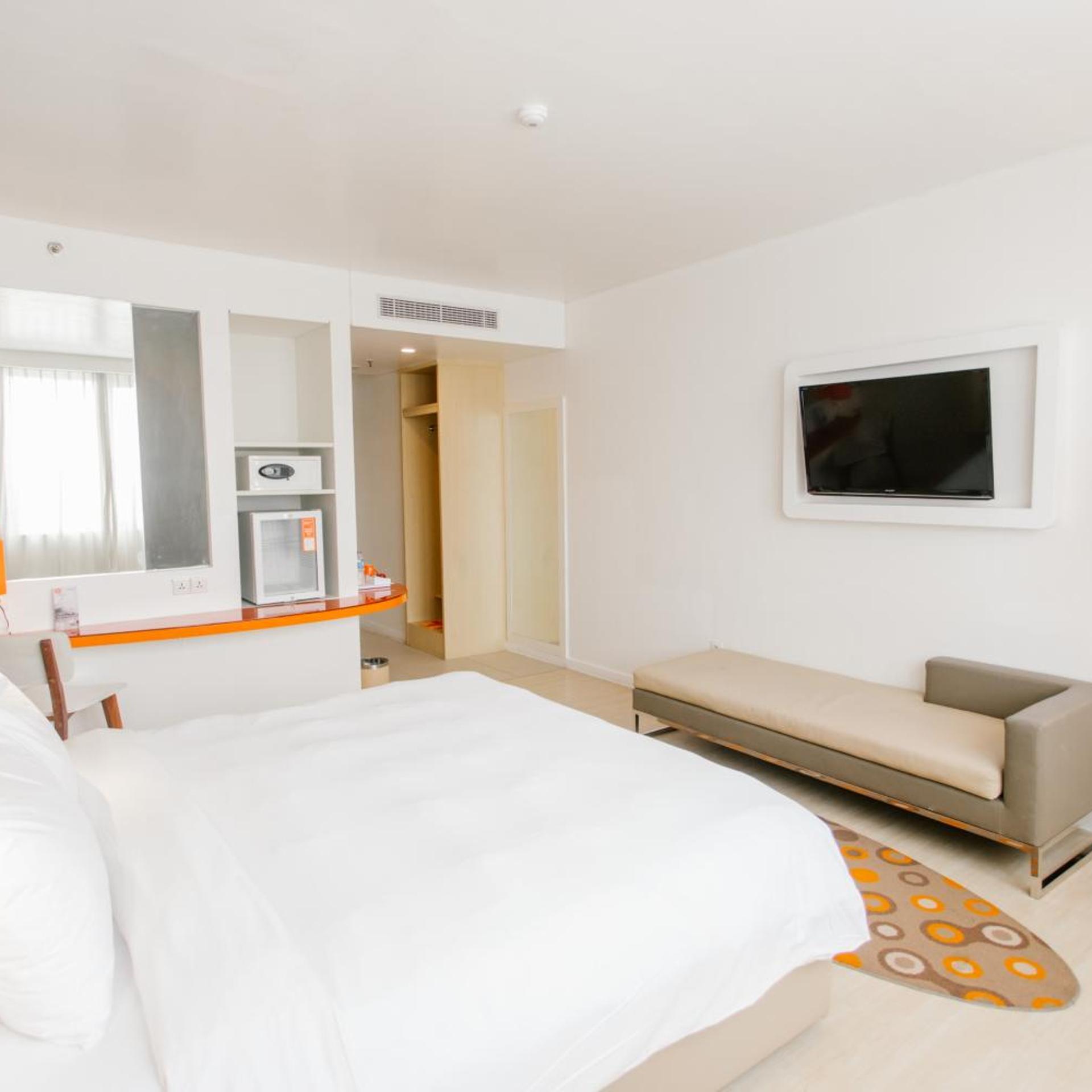 Harris, Double or Twin Bed