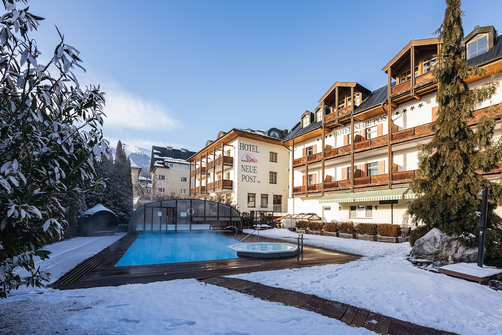 Neue Post Hotel 4/50