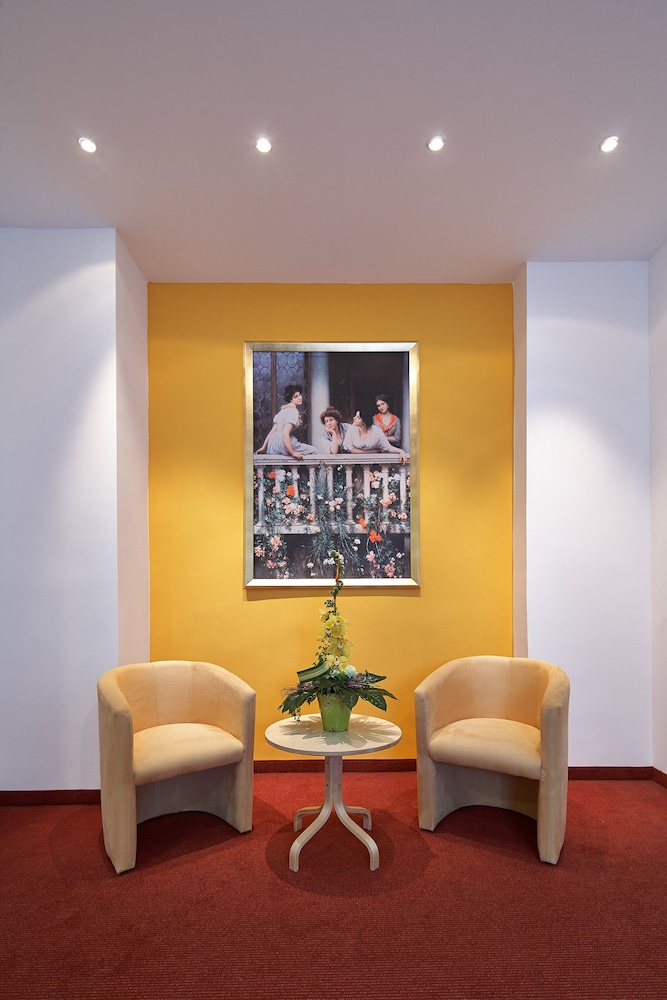 City Partner Hotel Adria 60/84