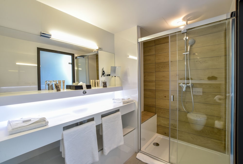 Hotel B55 42/45