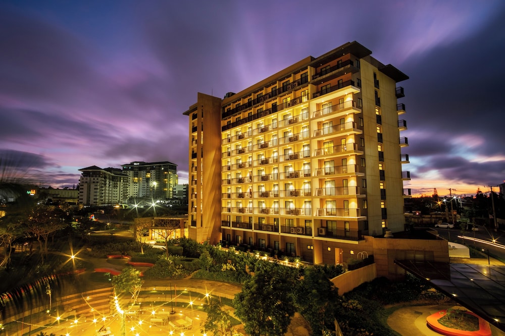 Quest Hotel Tagaytay City in TAGAYTAY CITY