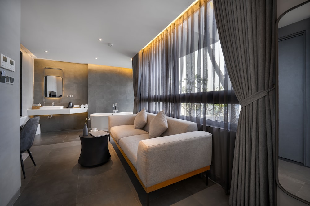 Legend Boutique Hotel 53/69
