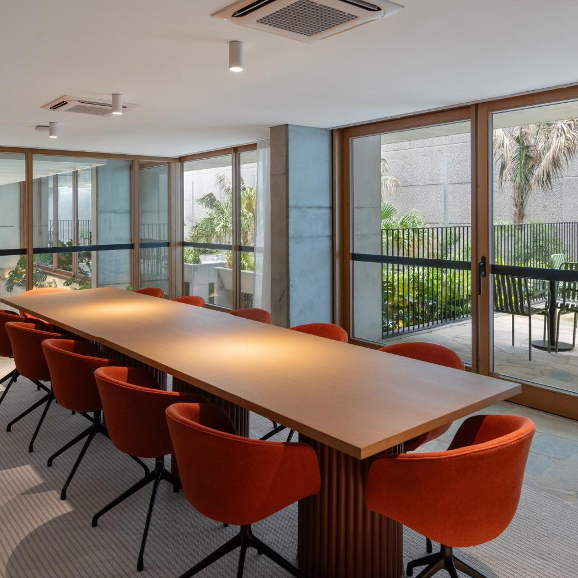 Lyf Bondi Junction Sydney 36/48