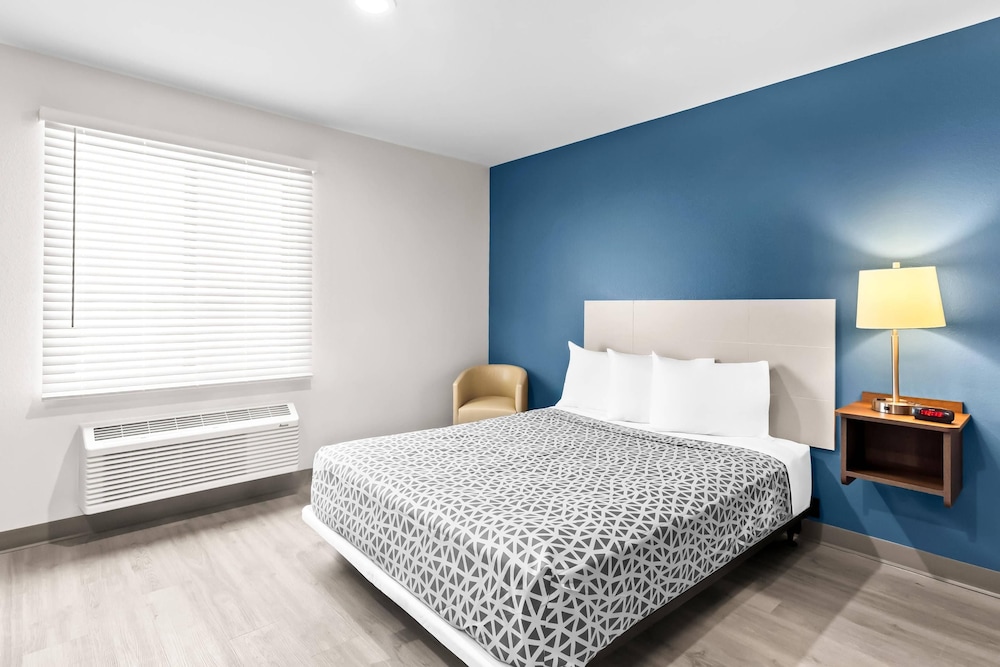 WoodSpring Suites South Houston Hobby 15/48