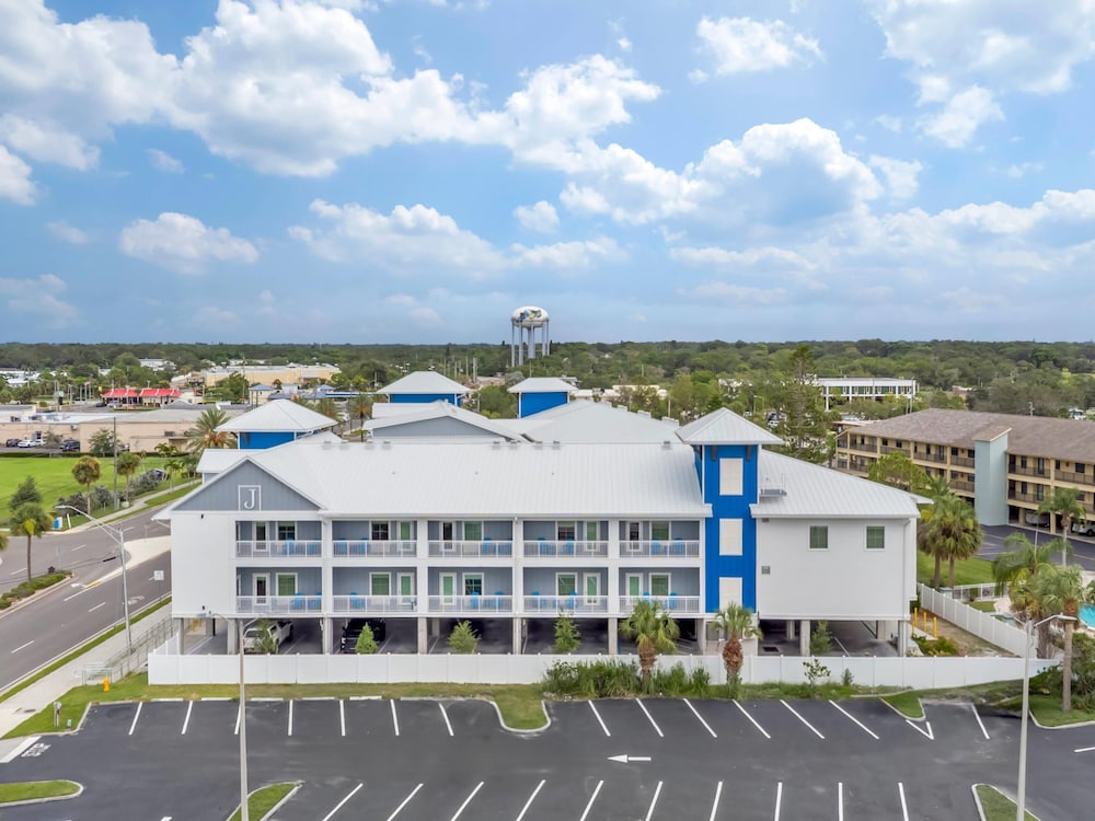 The J Hotel Dunedin Clearwater, an Ascend Collection Hotel 4/50