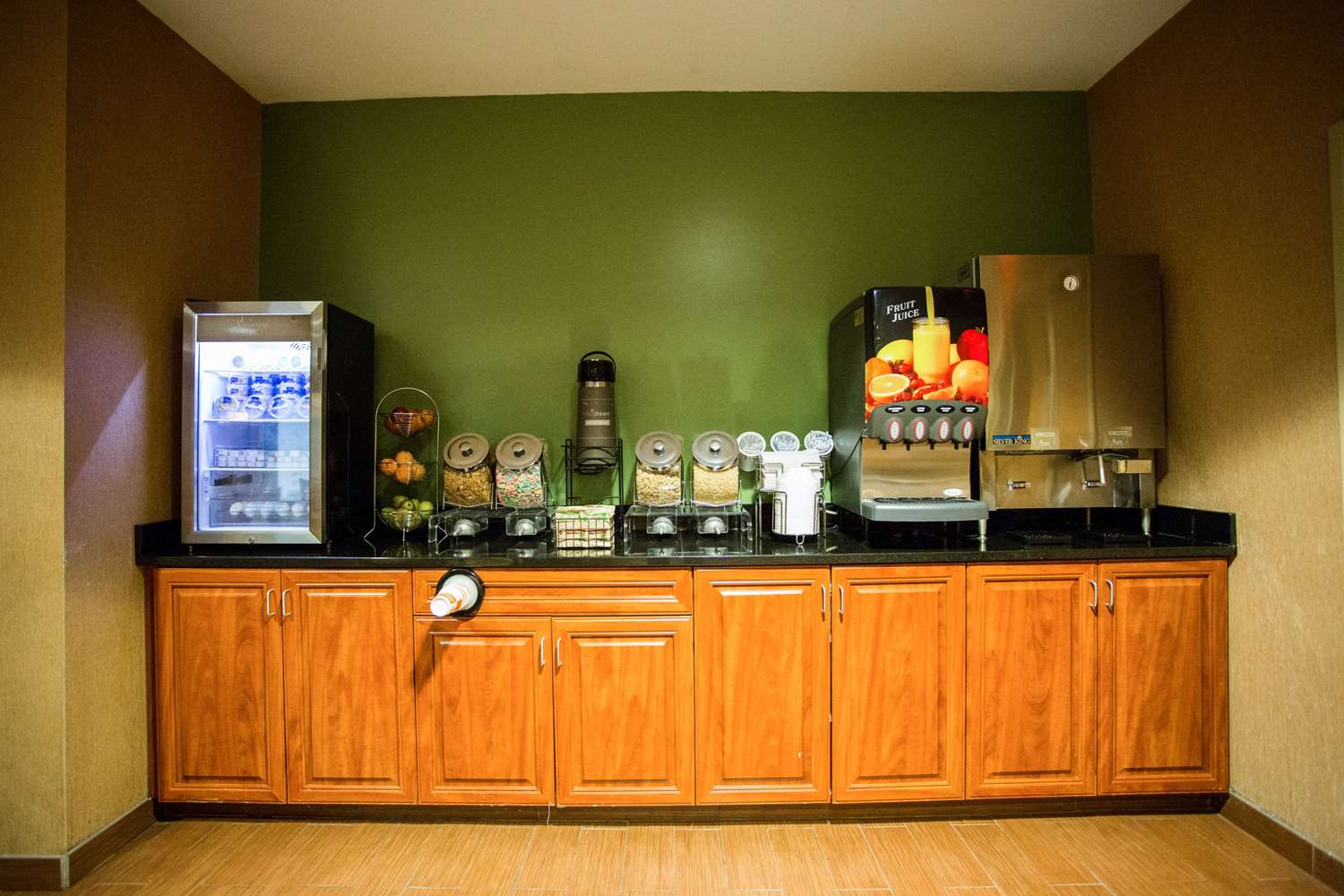 Sleep Inn & Suites Conference Center Eau Claire North 3/22