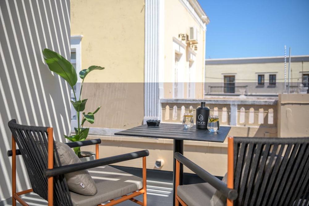 Evanik Chic Hotel 31/48