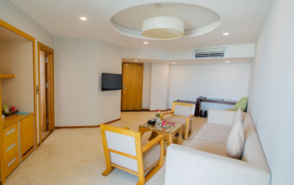 Dragon Sea Hotel Sam Son 75/95