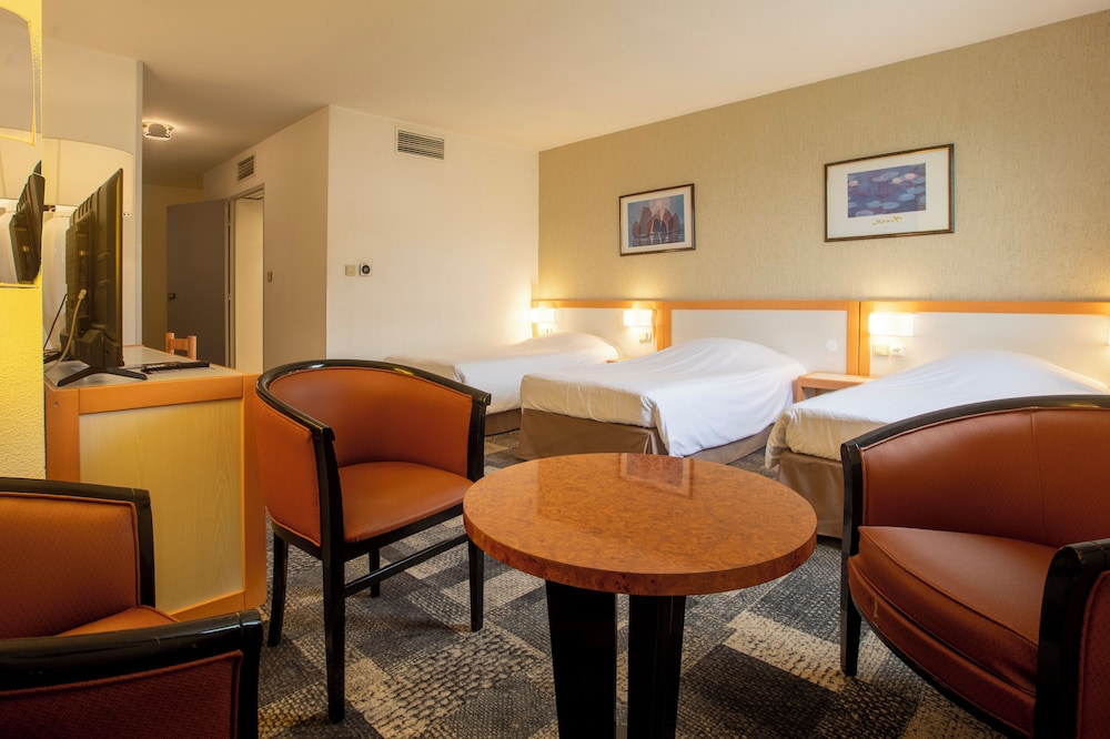 Hotel Paradis De Lourdes 37/62