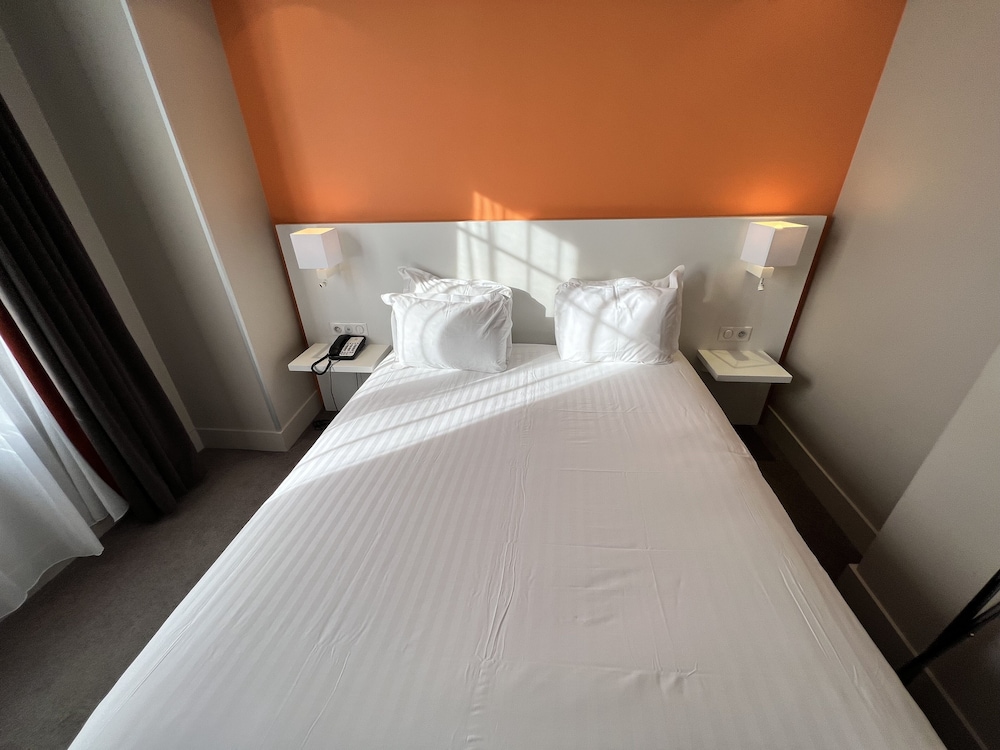 Holiday Inn Paris Auteuil 15/45