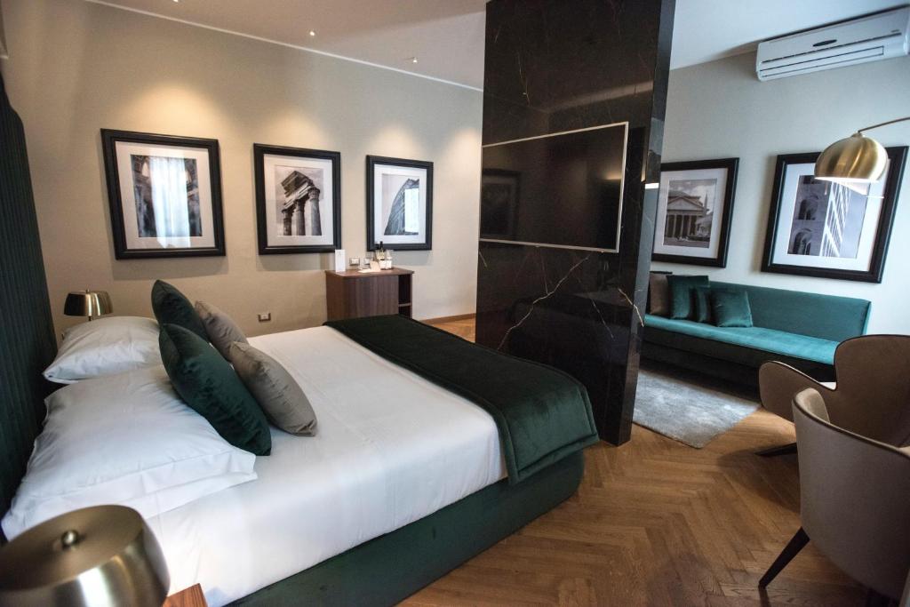 Grand, Artre, Suite, Double or Twin Bed
