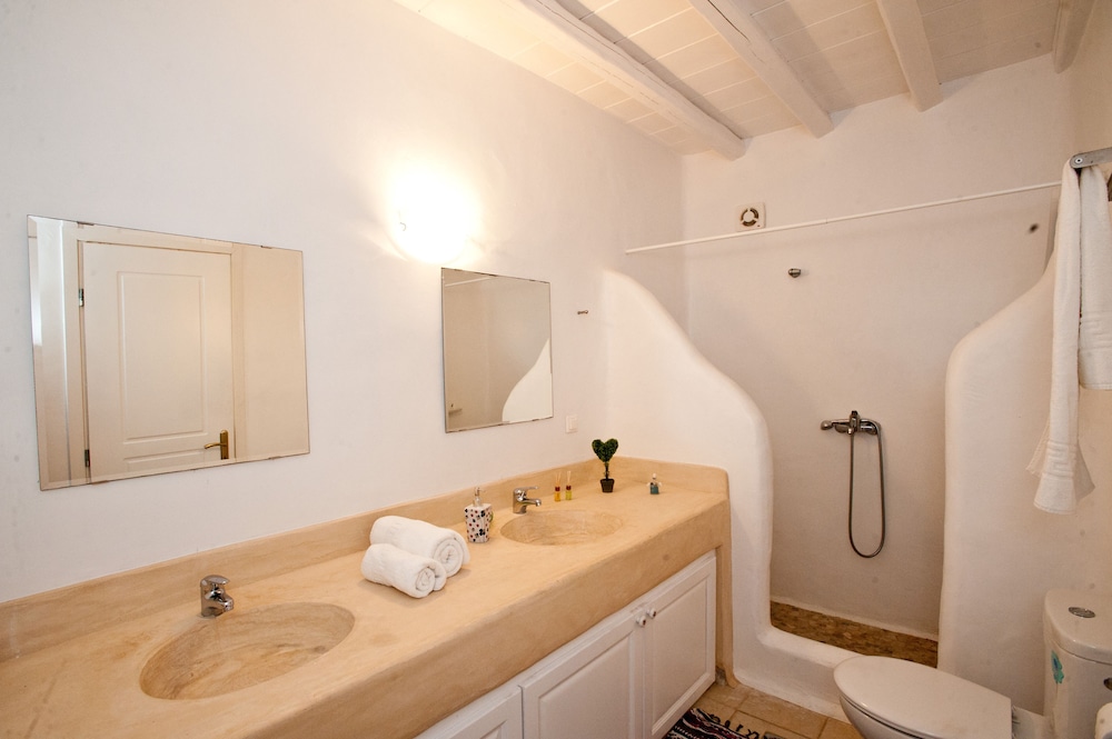Sofia's Bungalows Mykonos 82/82