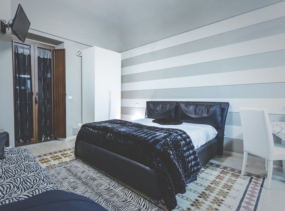 B&B Portanuova 16/50