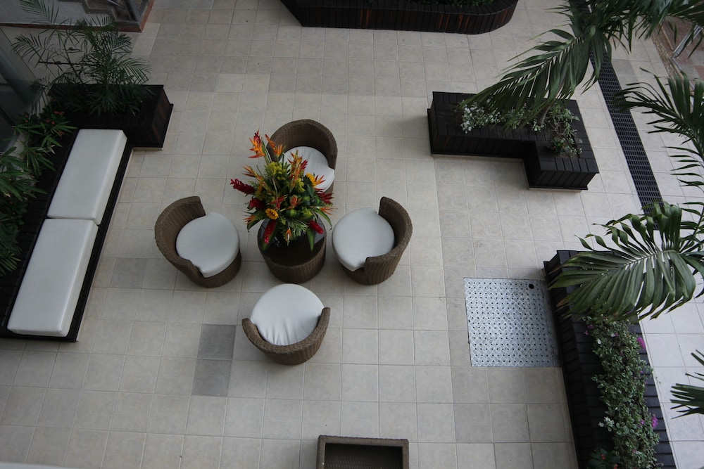 lobby