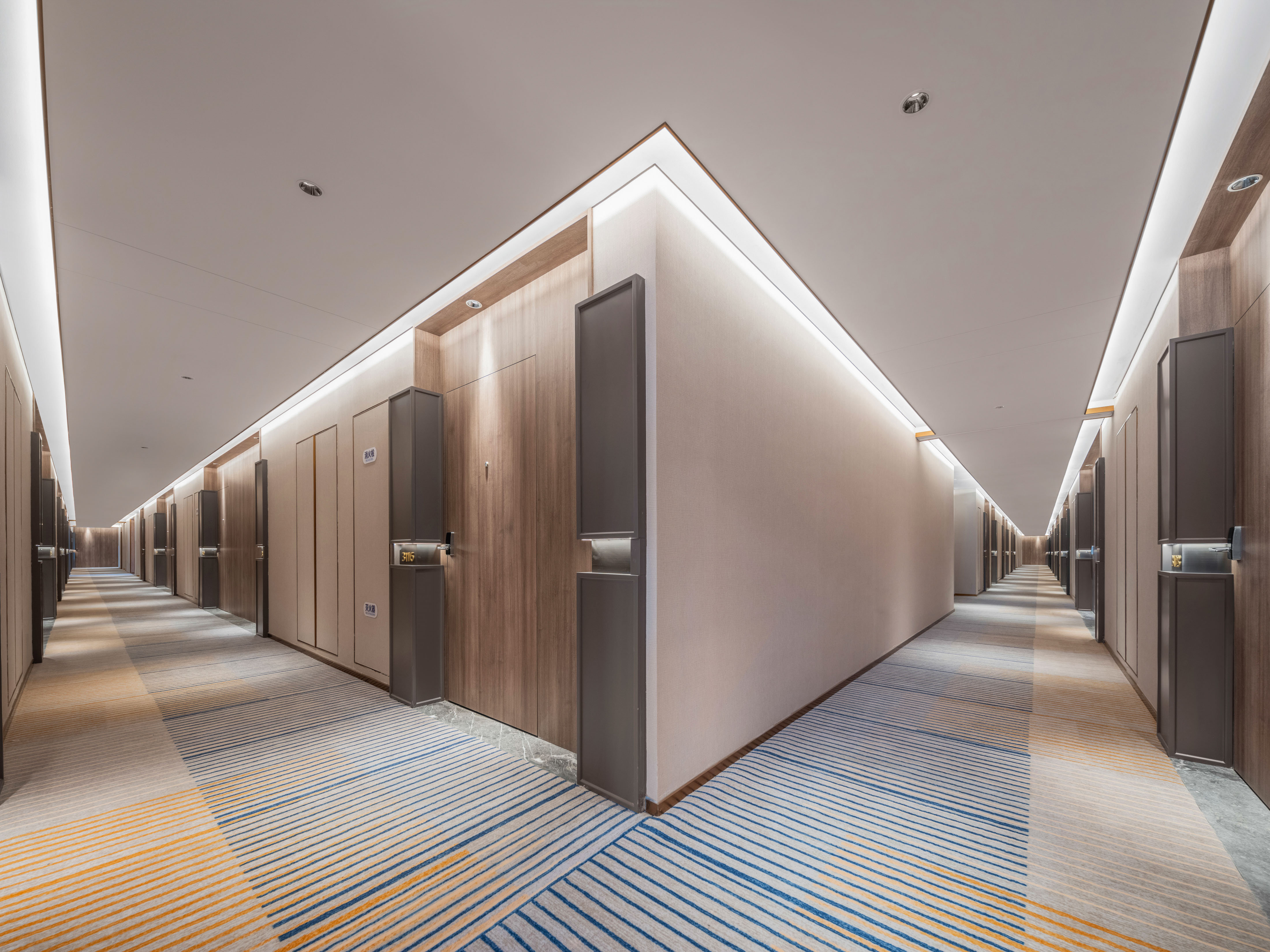 Holiday Inn Express Beijing Zhongguancun Tech Park 26/49