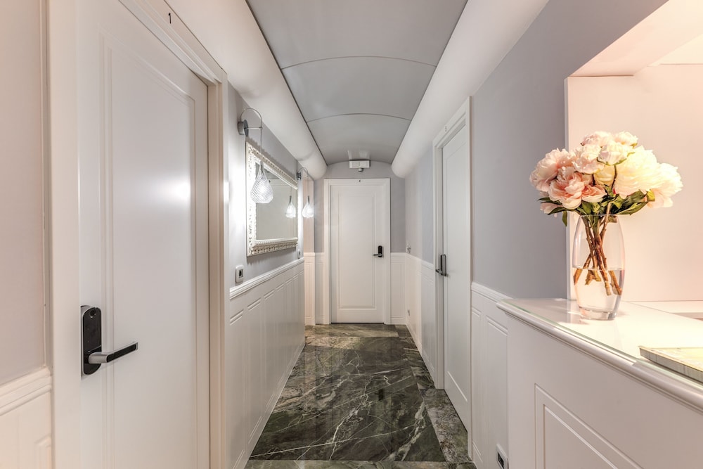 Rome 55 Piazza Di Spagna Luxury Rooms 32/50