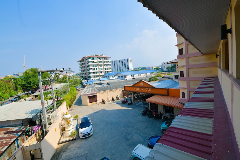 A A Pattaya Ville Hotel 44/48