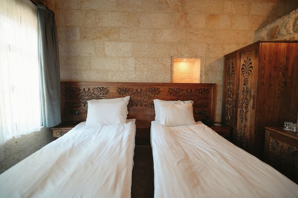 CAPPADOCIA OLD HOUSES 6/49