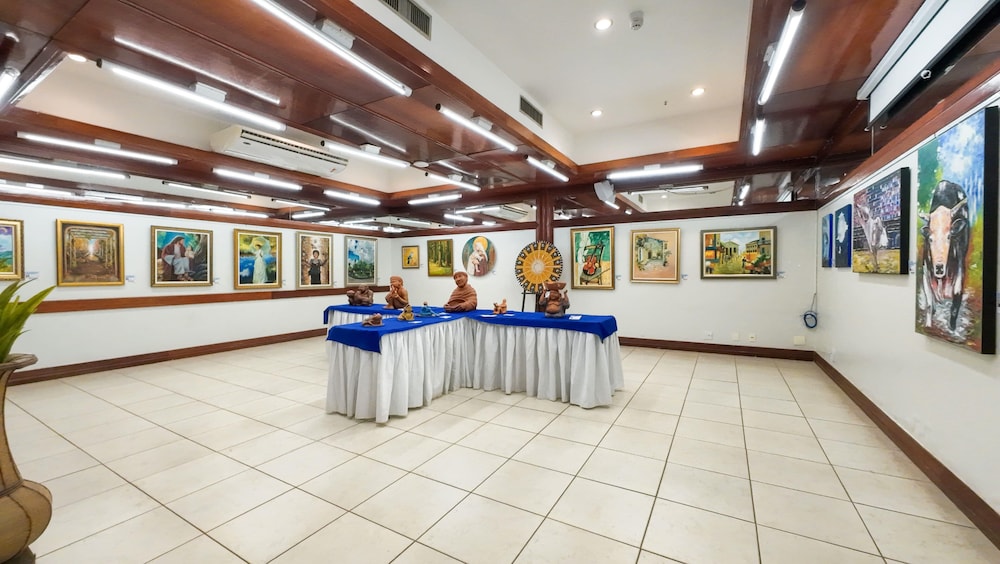 Hotel Golden Tulip Goiania Address 11/73