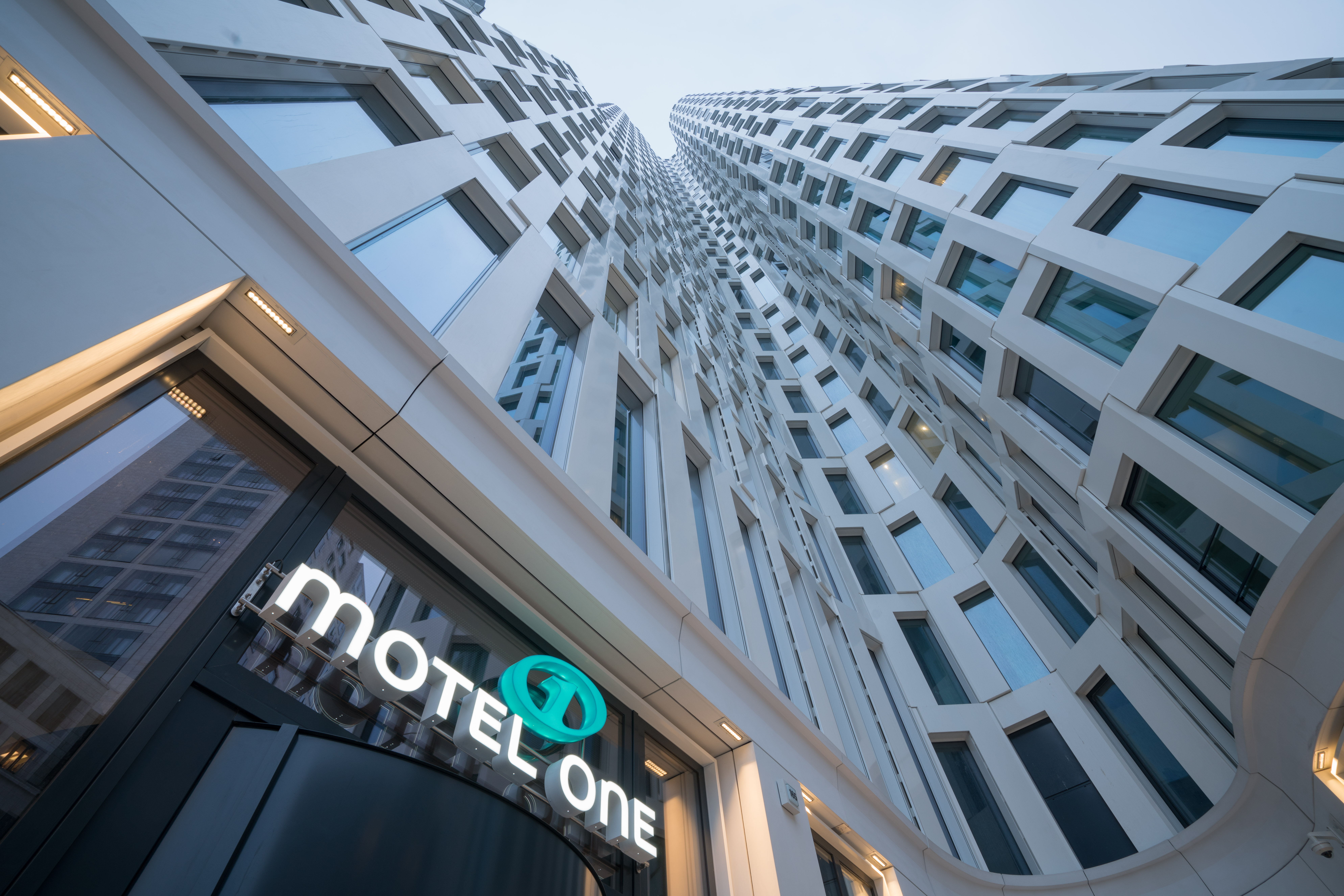 MOTEL ONE BERLIN-UPPER WEST in BERLIN