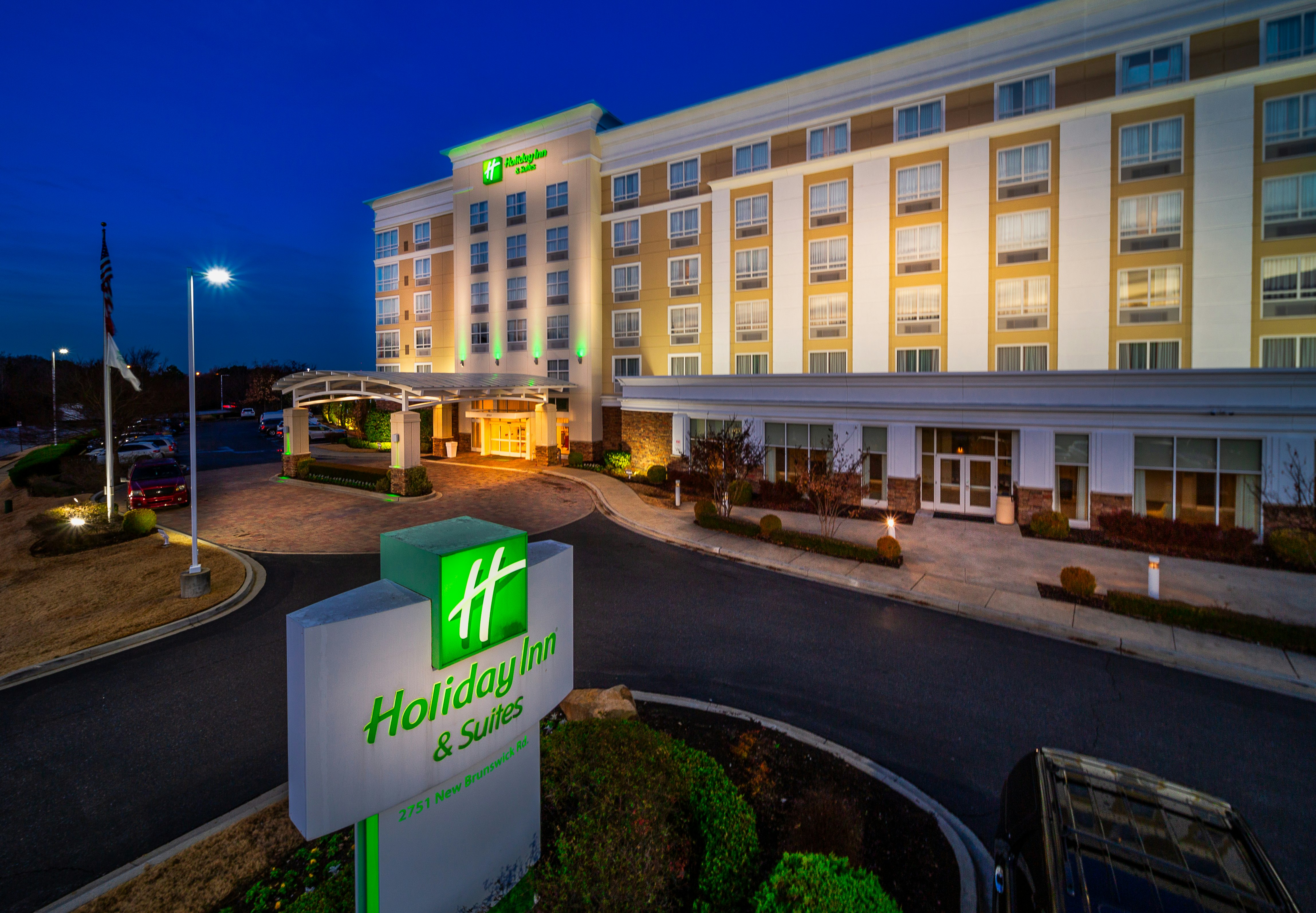 Holiday Inn Suites Memphis Wolfchase Galleria 9/79