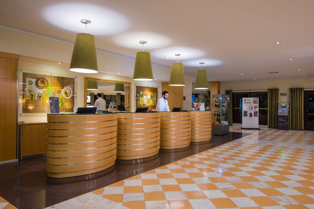 VILA GALE MARINA 8/50
