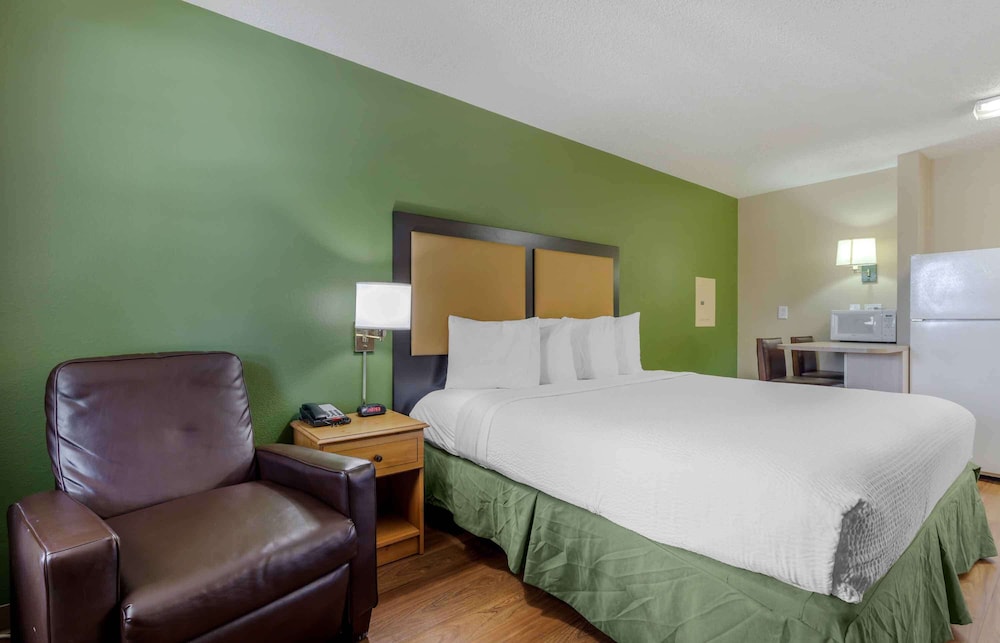 Extended Stay America Select Suites Denver Cherry Creek 31/55