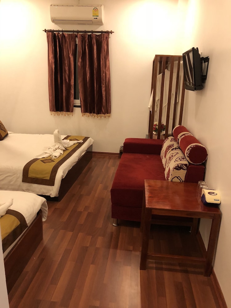 Villa Mahasok Hotel 21/90