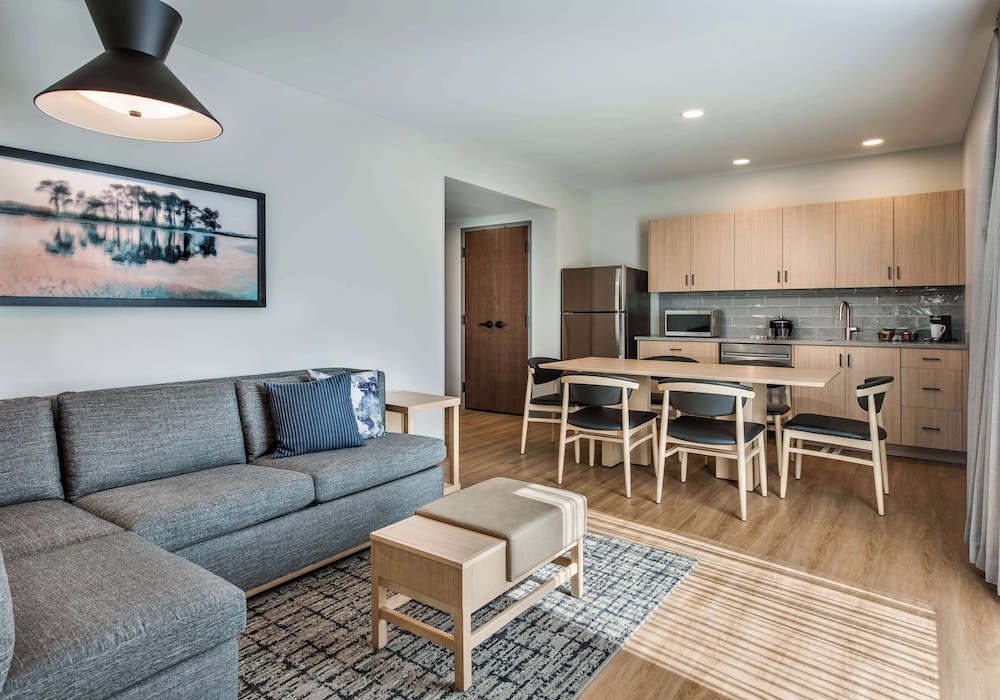 Hyatt Place Kent Narrows and Marina 20/50