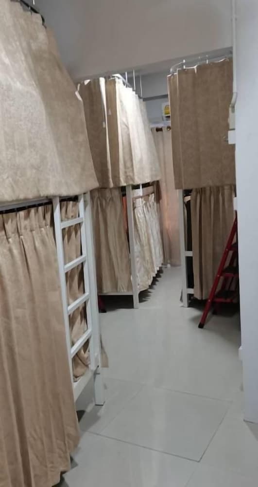 Chiangmai Gate Capsule Hostel 9/50
