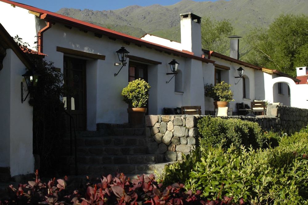 Estancia las Carreras 2/26