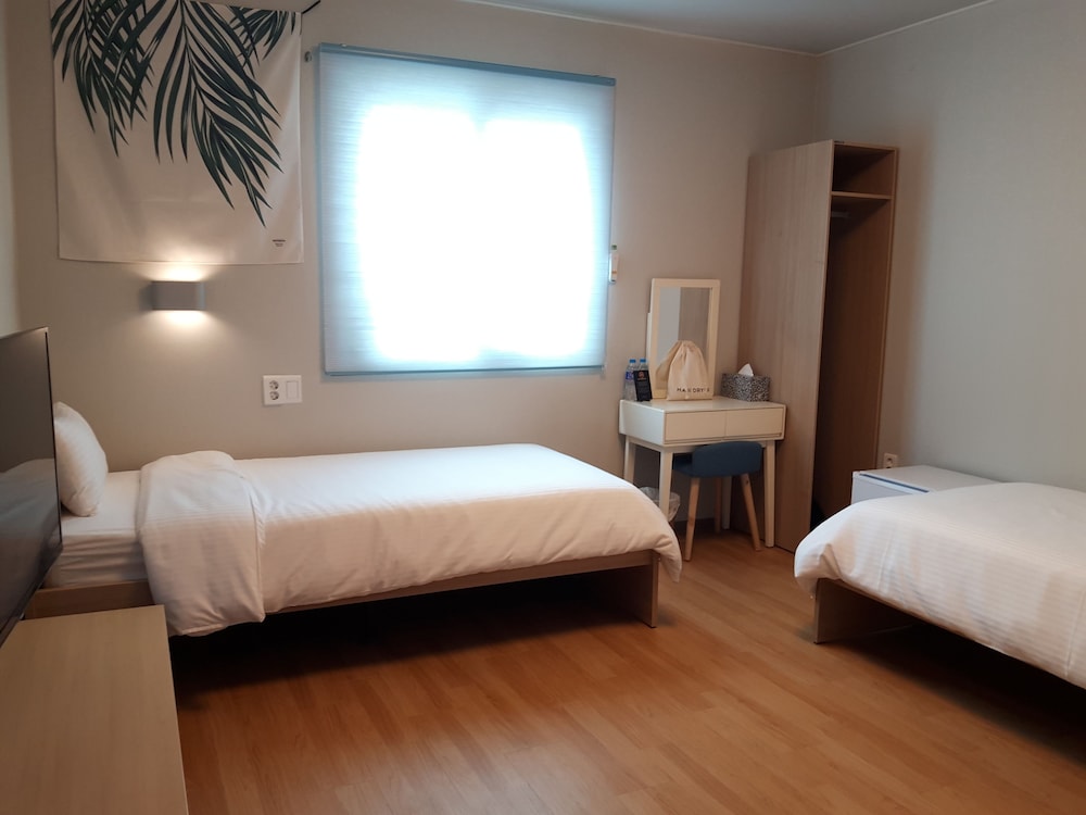 Uniqstay Hostel And Suite 11/46