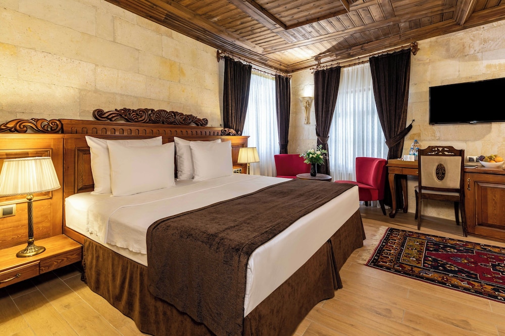 Junior Suite, King Bed