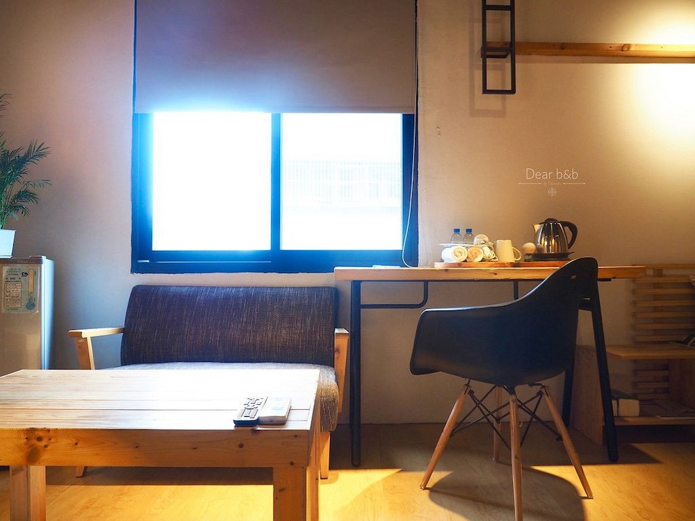 ReWood Guesthouse 33/37