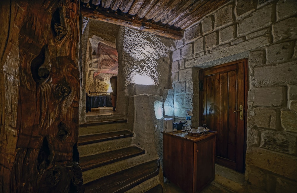 Anatolian Houses 9/73