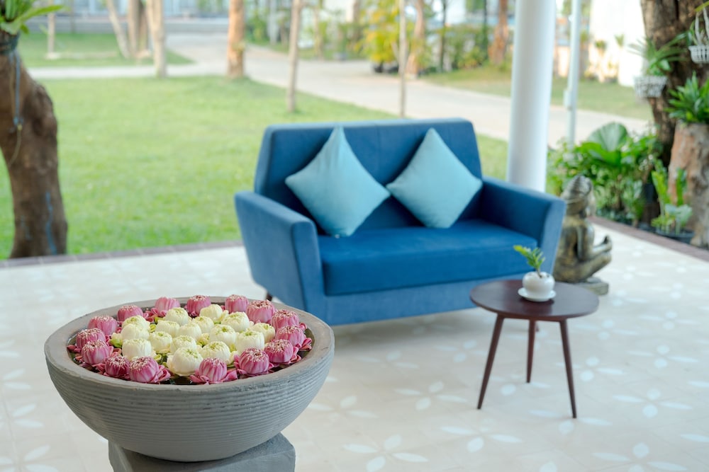 ANGKOR ELYSIUM SUITE 36/50