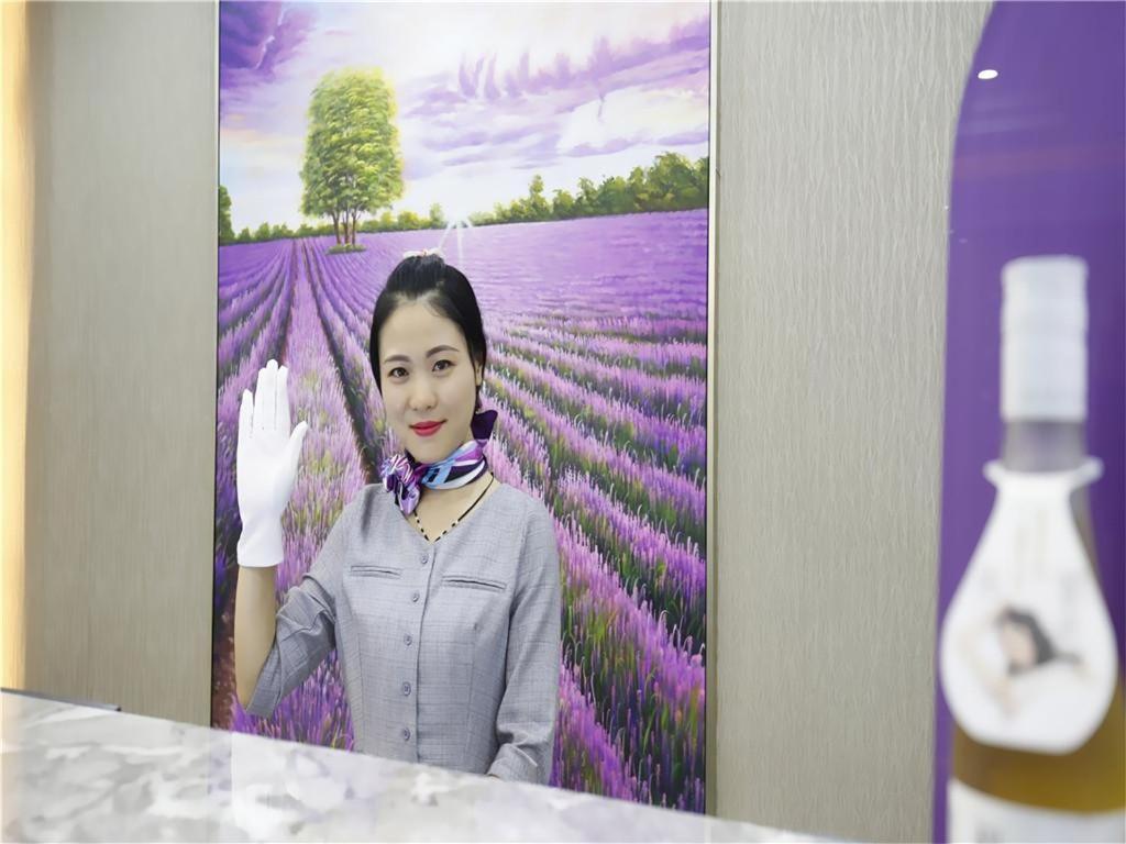 Lavande Hotel (Chengdu Dafeng Shixi Park Metro Station) 3/39