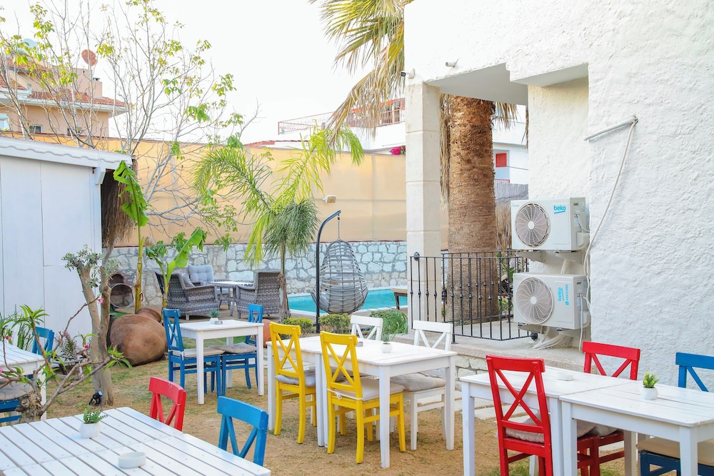 Alacati Londia Hotel 21/27