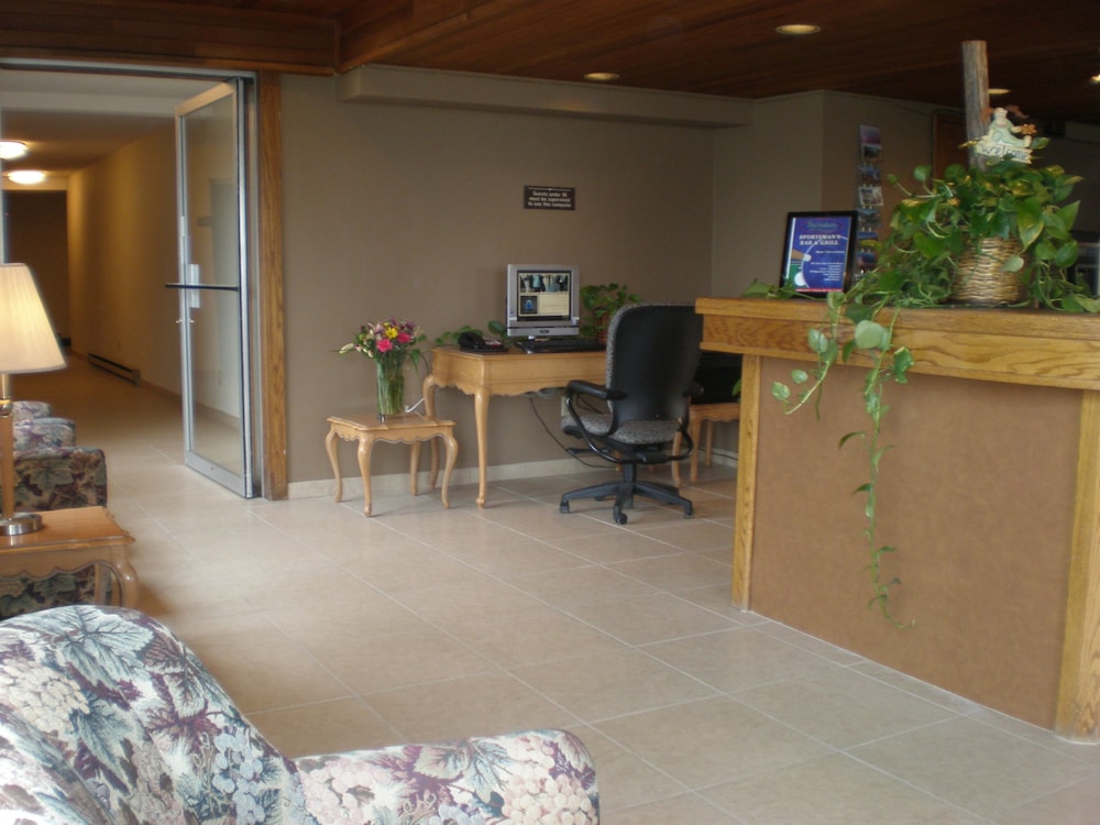 The La Grande Inn 5/48