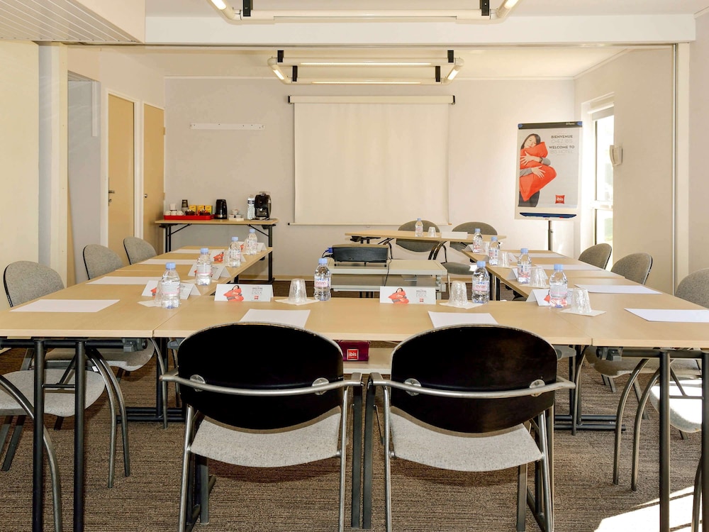 Ibis Angouleme Nord 56/69