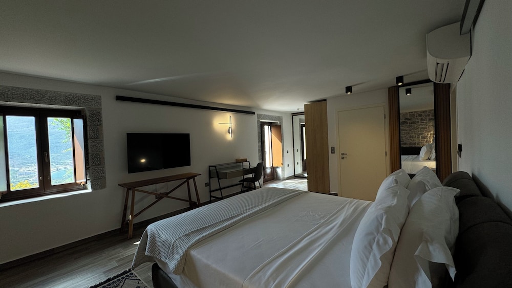Manifest Boutique Hotel 6/50