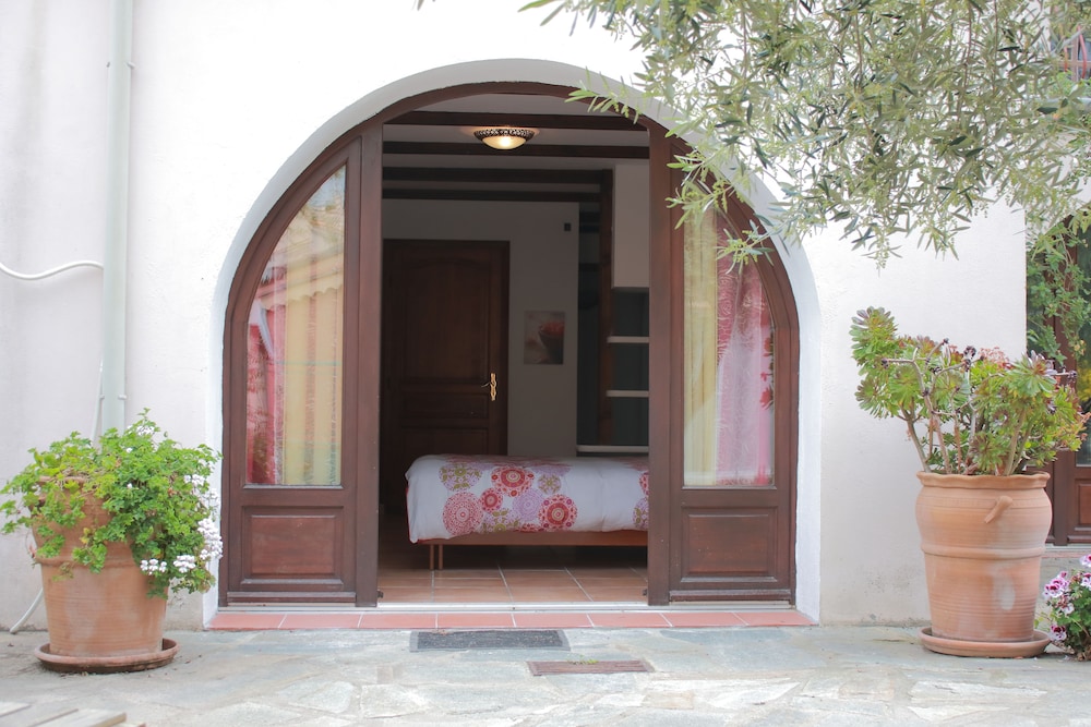 Chambres Dhotes Le Clos Des Oliviers 7/50