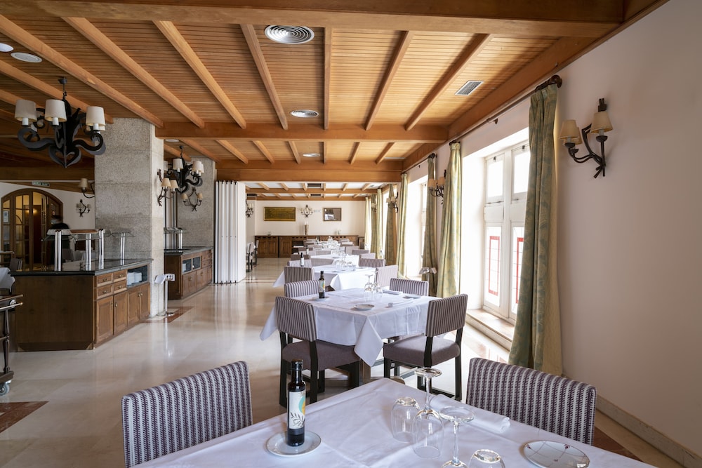 Parador De Vilalba 38/50
