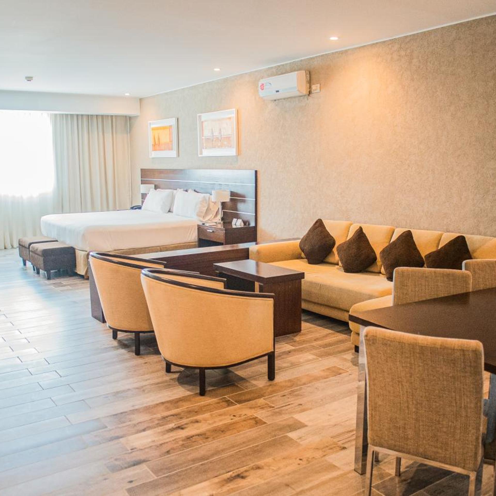 Orfeo Suites Hotel 32/50
