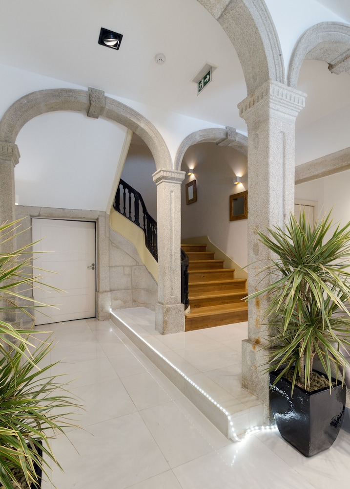 Lobby at Flores Boutique Hotel Spa, PORTO