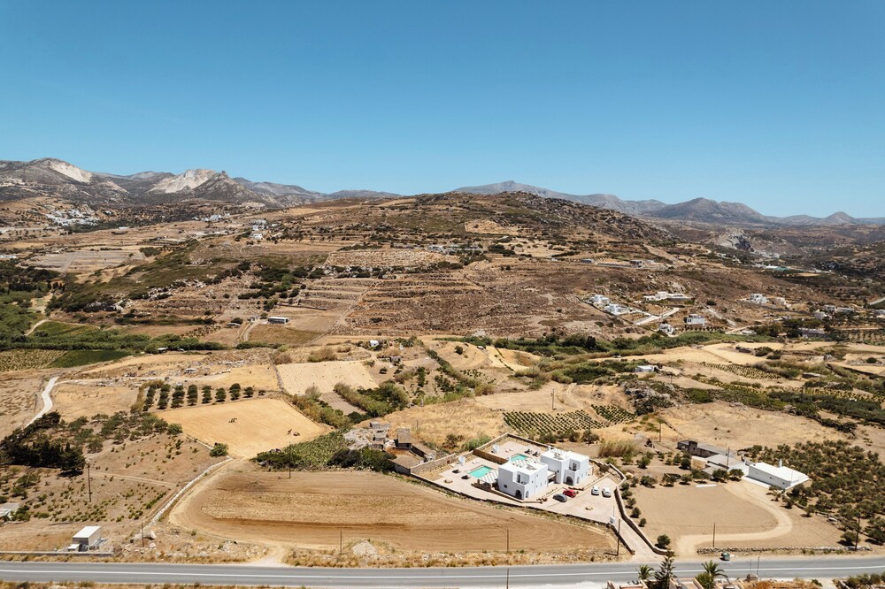 Thalelion 3 bedroom Villas with private pool and Jacuzzi 57/62
