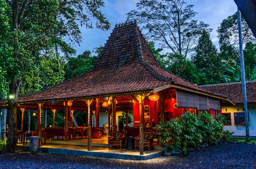 UBUD HEAVEN SAYAN in BALI